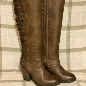 *WORN ONCE*Size 7 1/2 Brown Full Calf Length Boots